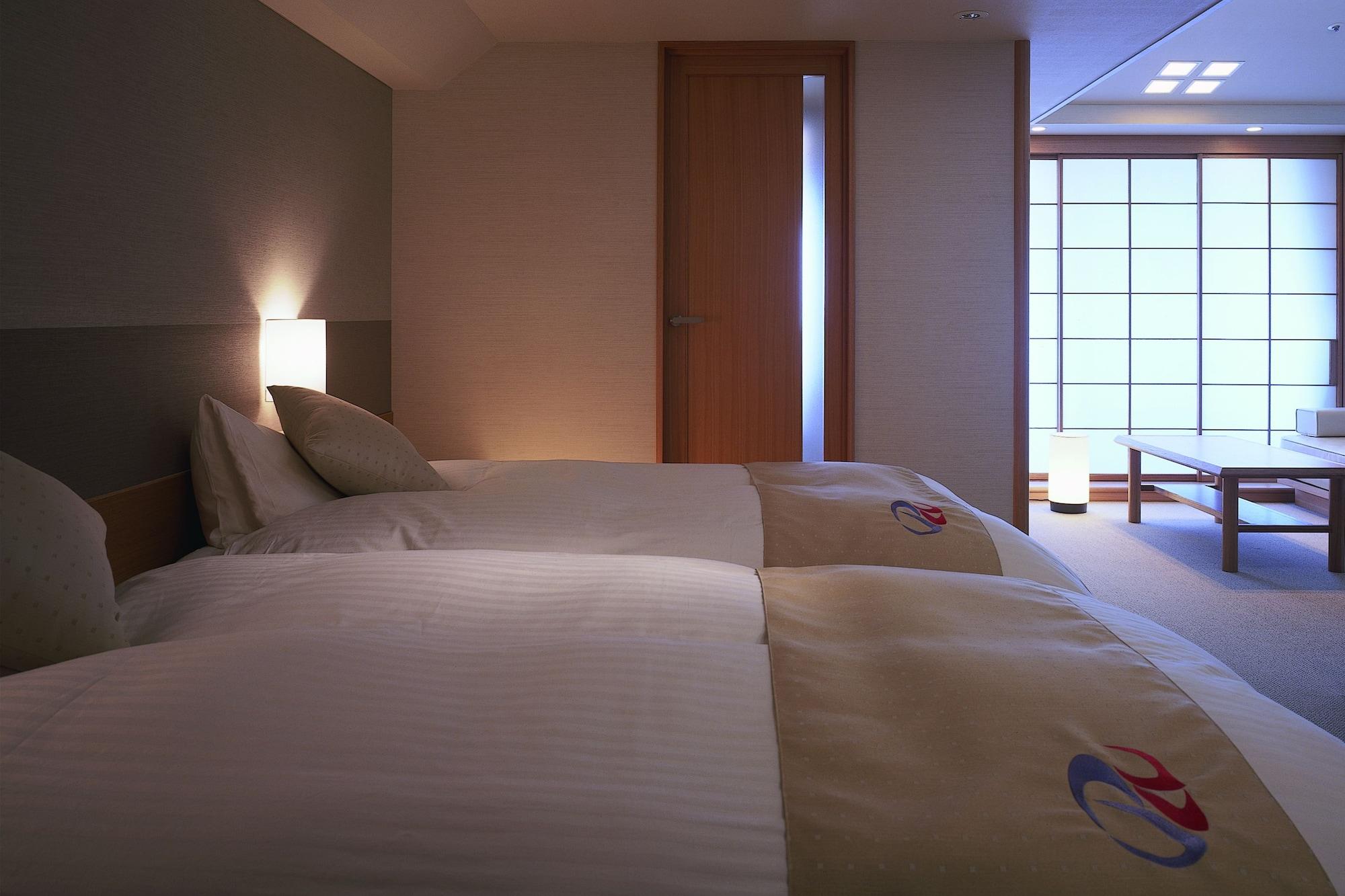 Hotel Plaza Annex Yokote Bagian luar foto