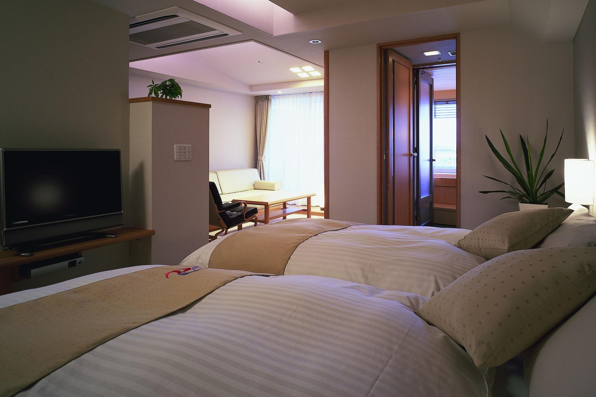 Hotel Plaza Annex Yokote Bagian luar foto