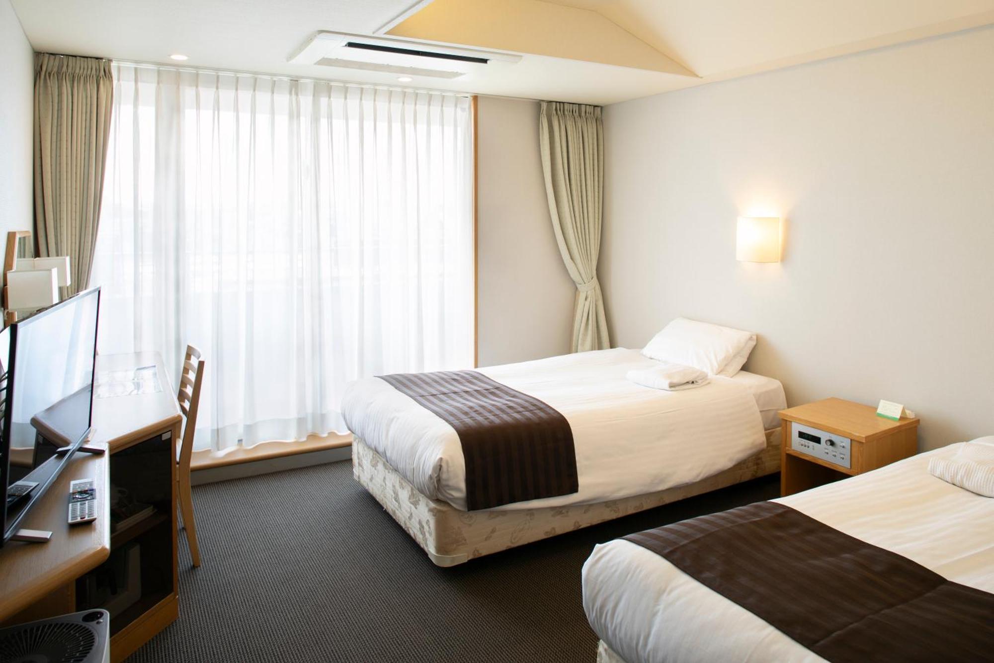 Hotel Plaza Annex Yokote Bagian luar foto
